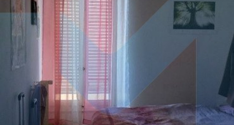 Appartement de 4 pièces au 3ème étage situé à Carouge 1227 image 5