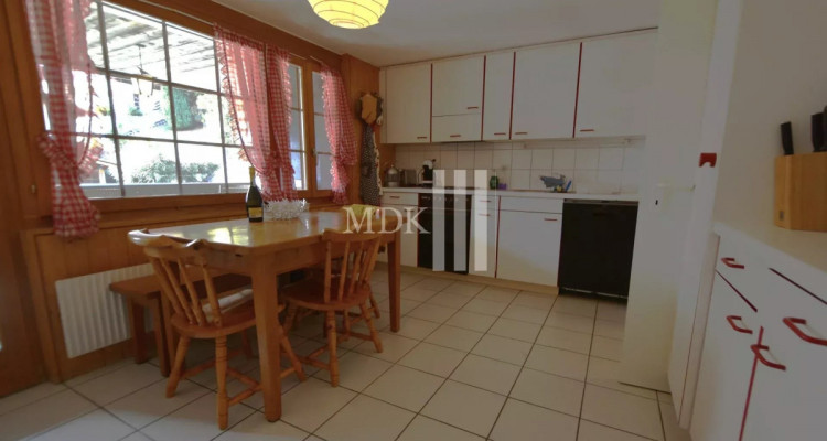 Appartement de 4.5 pièces à louer à Champéry image 2