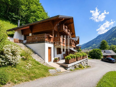 Magnifique chalet avec vue ! image 2
