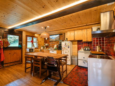 Opportunité! Magnifique logement dans un chalet authentique image 6
