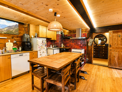 Opportunité! Magnifique logement dans un chalet authentique image 7