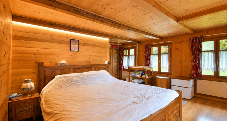 Opportunité! Magnifique logement dans un chalet authentique image 2
