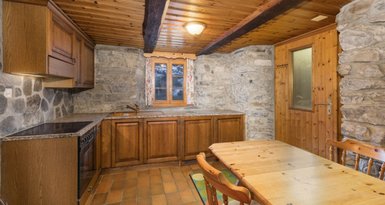Charmant appartement de 2.5 pièces à saisir ! image 2