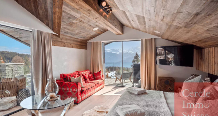 Exceptional 1788 sqm Chalet in Crans-Montana image 1