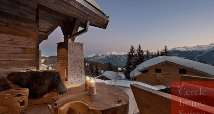 Exceptional 1788 sqm Chalet in Crans-Montana image 3
