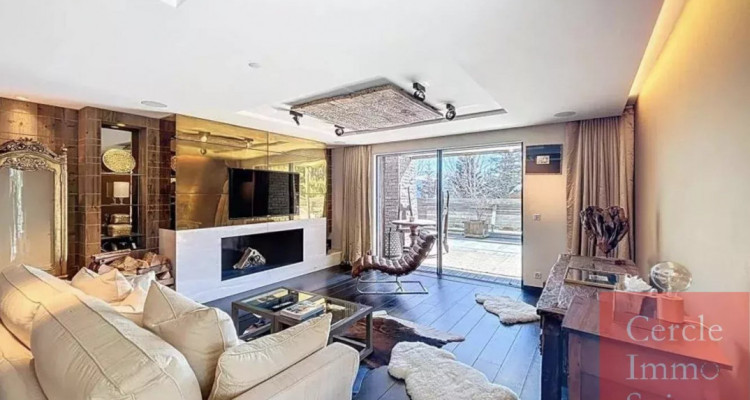 Exceptional 1788 sqm Chalet in Crans-Montana image 9