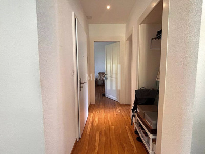 Un bel appartement de 3.5 pièces à louer au 2ème étage image 5
