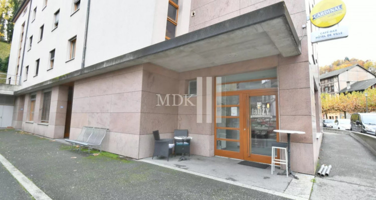 Local commercial au centre-ville image 12