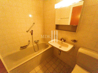 À louer à Monthey un appartement de 1.5 pièces au 1er étage image 6
