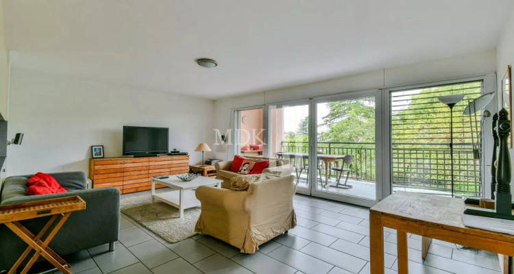 Magnifique appartement traversant image 1