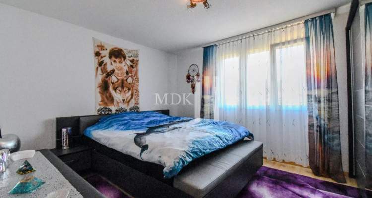 À louer un confortable appartement traversant de 4.5 pièces image 4