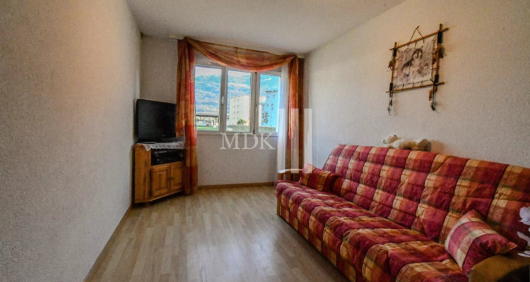 À louer un confortable appartement traversant de 4.5 pièces image 6