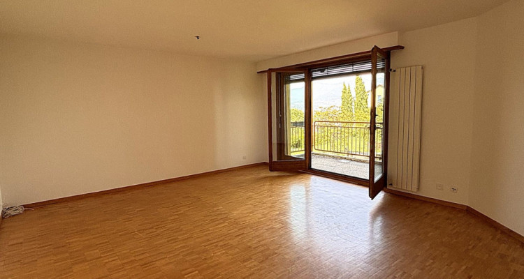 Un spacieux appartement de 4.5 pièces avec vu sur le lac Léman image 1