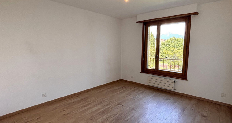 Un spacieux appartement de 4.5 pièces avec vu sur le lac Léman image 8