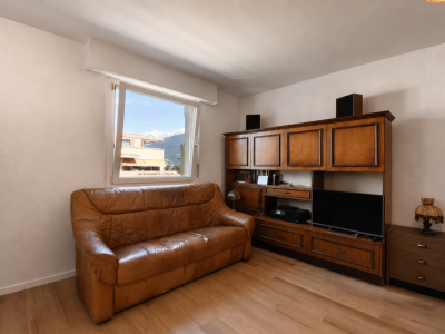 Idéal investisseur : Beau studio rénové déjà loué image 4