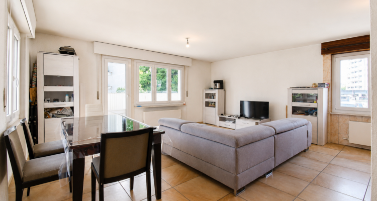 Spacieux appartement traversant image 1