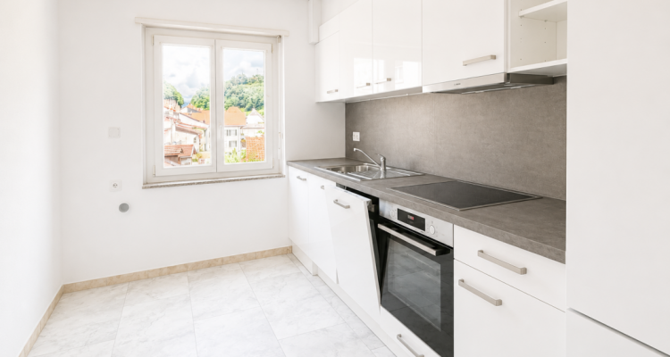 Grand appartement de 3.5 pièces à louer proche de toutes les commodités image 6