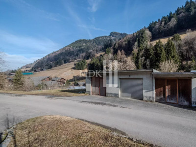 Parcelle constructible avec garage box image 1