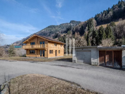 Parcelle constructible avec garage box image 2