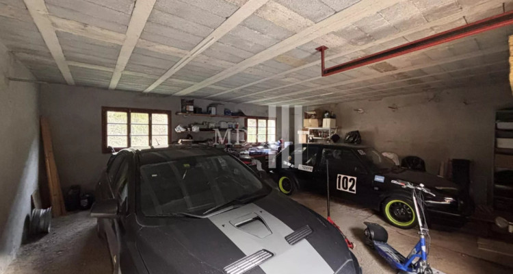 Parcelle constructible avec garage box image 6