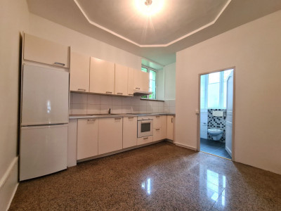 Appartement 2.5 pièces au rez-de-chaussée image 4