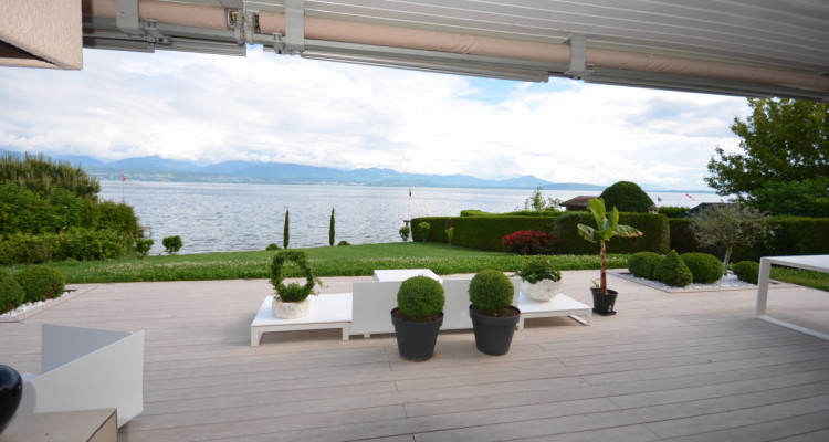 SAINT-PREX - DEUX VILLAS AU BORD DU LÉMAN, AVEC ACCÈS PRIVATIF AU LAC image 5
