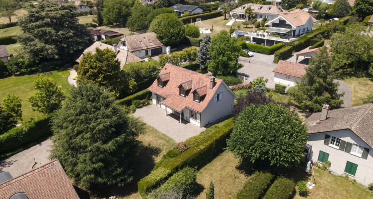 SAINT-PREX - DEUX VILLAS AU BORD DU LÉMAN, AVEC ACCÈS PRIVATIF AU LAC image 11