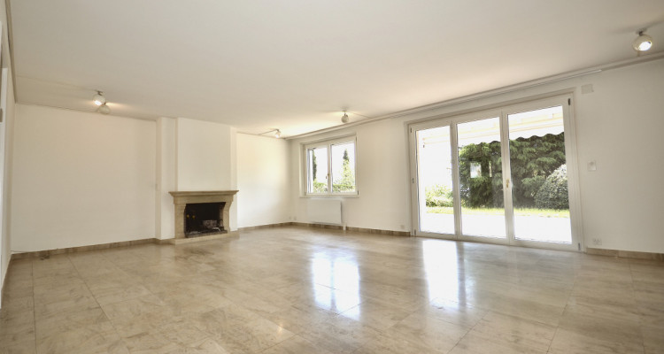 SAINT-PREX - DEUX VILLAS AU BORD DU LÉMAN, AVEC ACCÈS PRIVATIF AU LAC image 16
