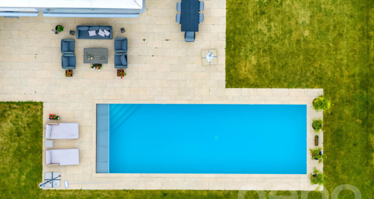 Villa contemporaine avec piscine à Buchillon, proche du lac image 3