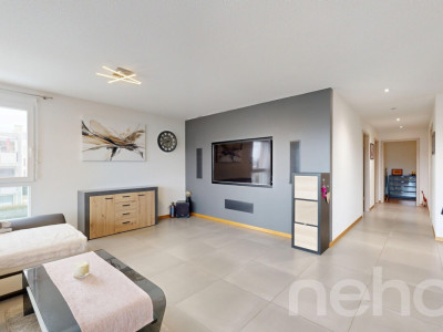 Appartement T4 de 106 m² avec vue montagne à la Chaux-de-Fonds image 12