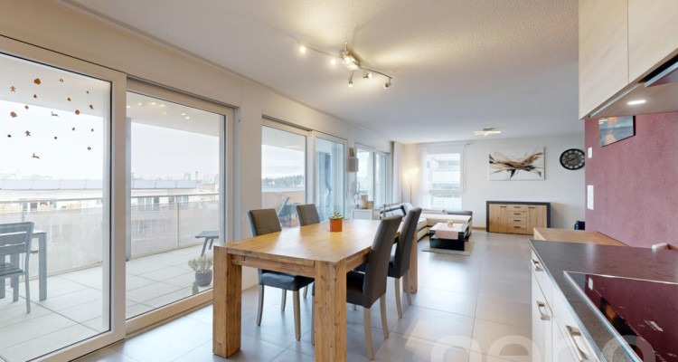 Appartement T4 de 106 m² avec vue montagne à la Chaux-de-Fonds image 9