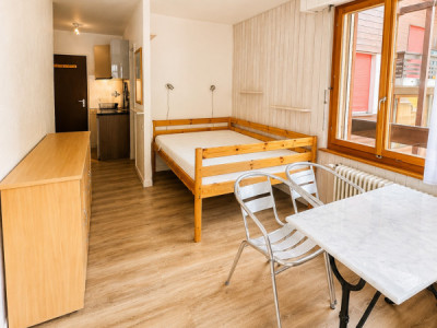À LOUER - Appartement avec balcon à Anzère image 5