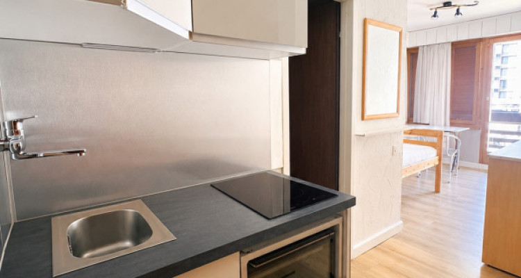 À LOUER - Appartement avec balcon à Anzère image 2