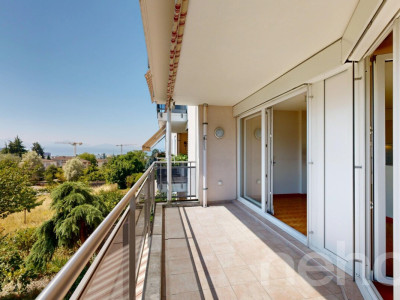 Prilly | Appartement 4.5 pièces lumineux avec fort potentiel image 11