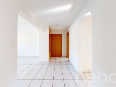 Grosszügige 4.5-Zimmer-Wohnung im Herzen von Salgesch image 4