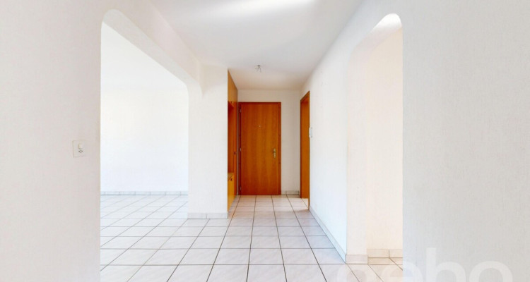 Grosszügige 4.5-Zimmer-Wohnung im Herzen von Salgesch image 4
