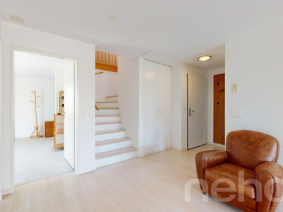Attraktive Maisonettewohnung in gepflegtem Dreiparteienhaus image 3