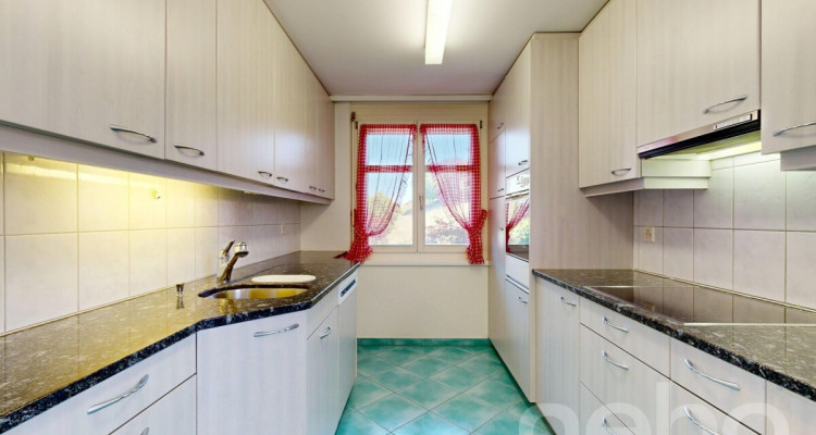 Attraktive Maisonettewohnung in gepflegtem Dreiparteienhaus image 4
