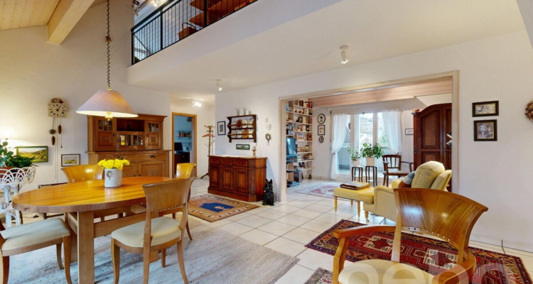 Exklusive Attika-Maisonette mit grosser Terrasse und Ausbaupotenzial image 2