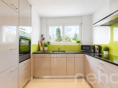 Moderne 3.5-Zimmer-Wohnung im Kreis 11 image 4