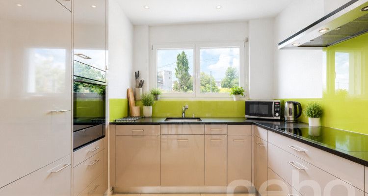 Moderne 3.5-Zimmer-Wohnung im Kreis 11 image 4