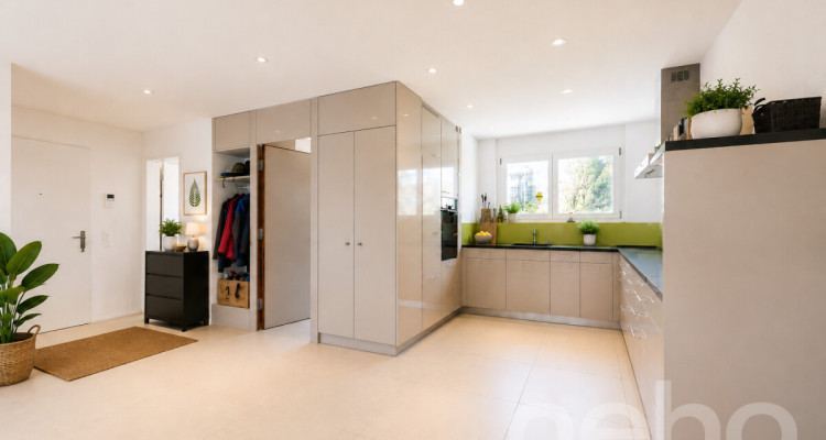 Moderne 3.5-Zimmer-Wohnung im Kreis 11 image 3