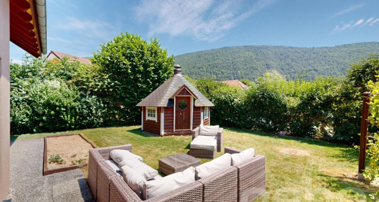 Splendide Villa de Standing avec Jardin, Jacuzzi et Étang Privatif image 11