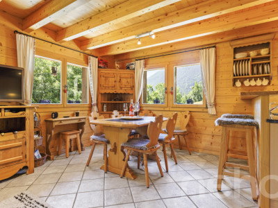 Chalet authentique en madriers anciens image 7