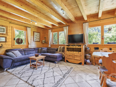 Chalet authentique en madriers anciens image 9