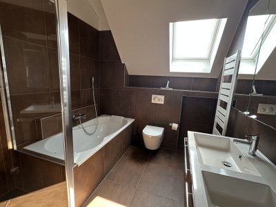 Belle villa récente, moderne et très fonctionnelle. image 10