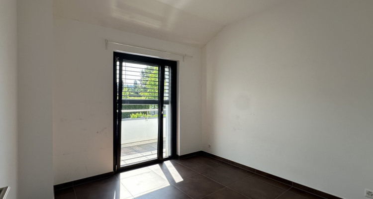 Belle villa récente, moderne et très fonctionnelle. image 11