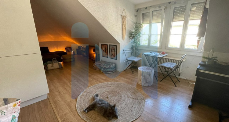 Appartement de 2,5 pièces au 2ème étage situé à Genève 1257 image 1