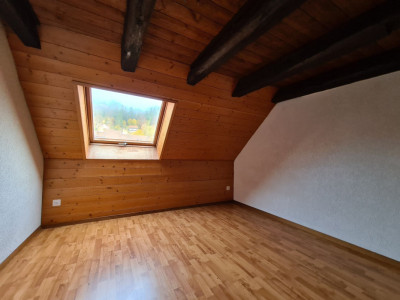 Appartement en attique de 5.5 pièces image 3