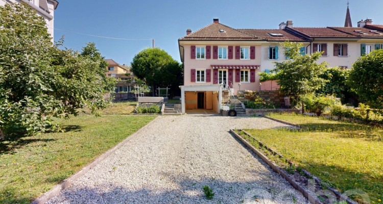 Charmante maison des années 1920 avec vaste jardin privatif image 1